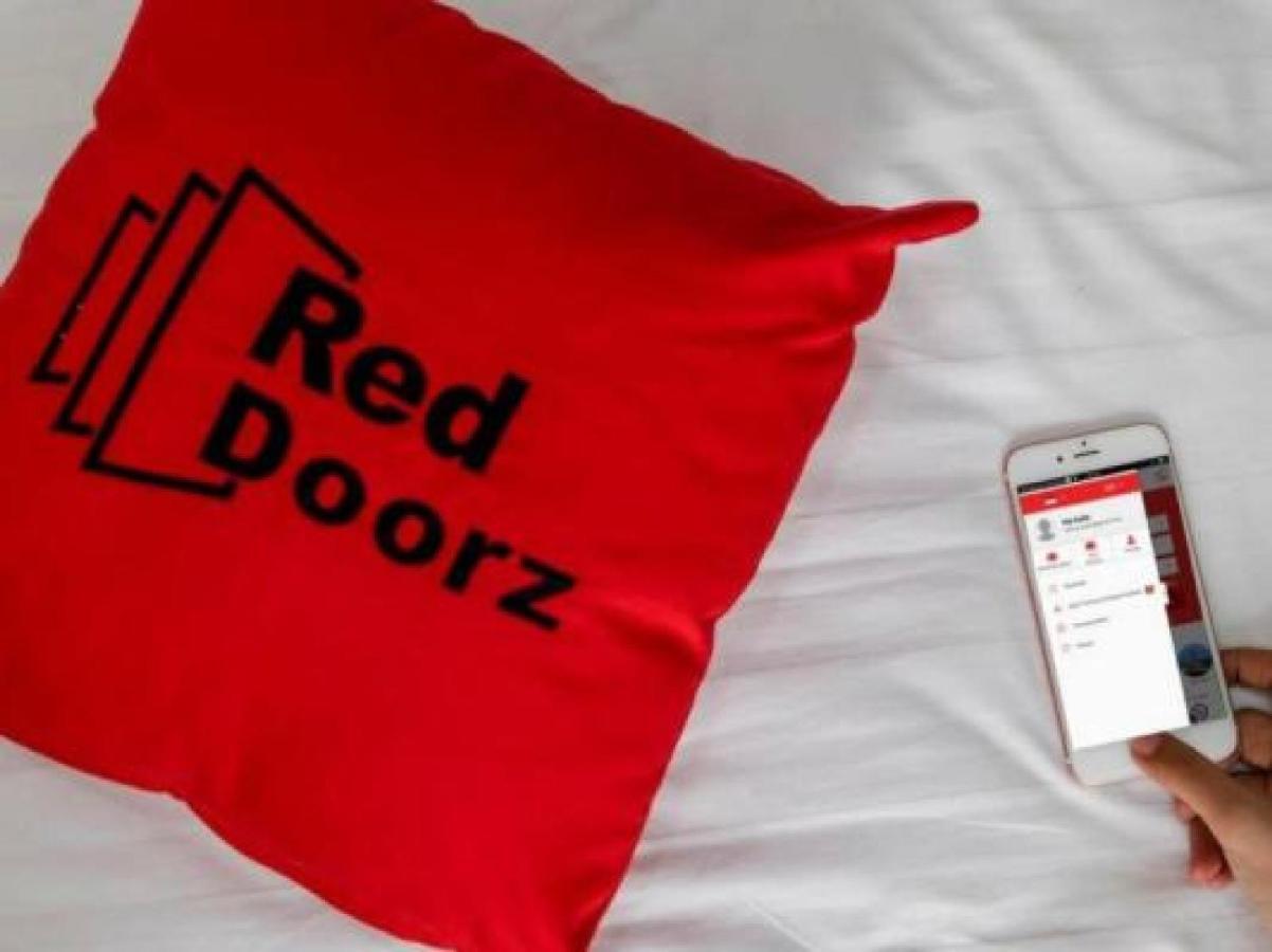 Gasthuis Reddoorz @ Tanjung Duren 2*